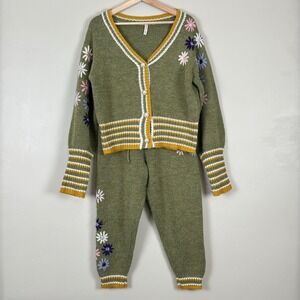 Anthropologie Raga LA Floral Embroidered Sweater Joggers M Green Indie 2000s